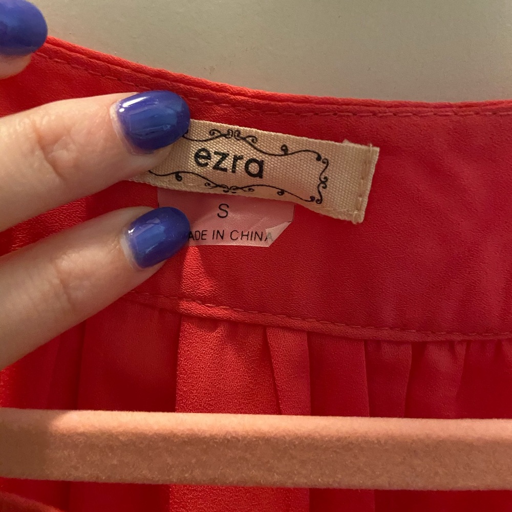 Pink top - Picture 2 of 3